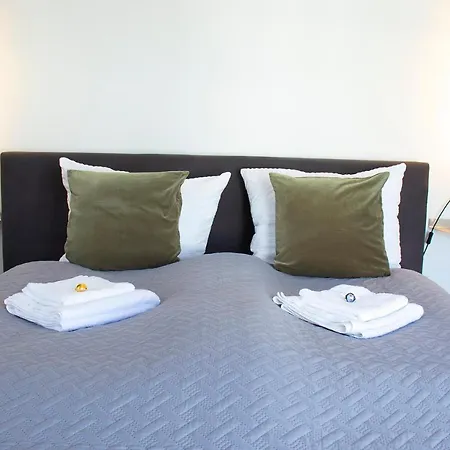 Blackncozy - Stellwerk Mit Boxspringbett In Zentraler Lage Lörrach Esterno foto